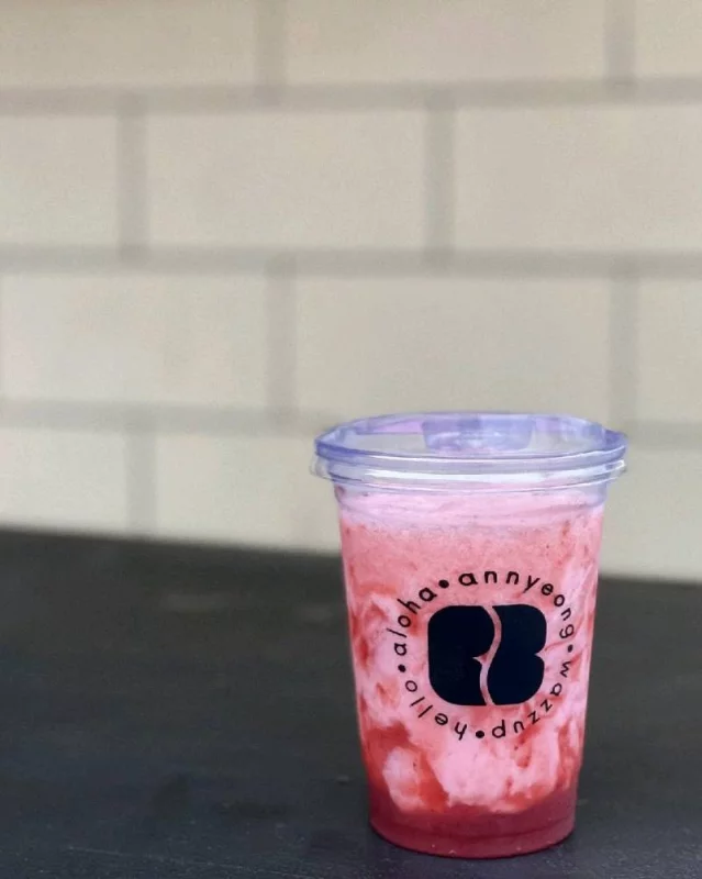 Strawberry latte